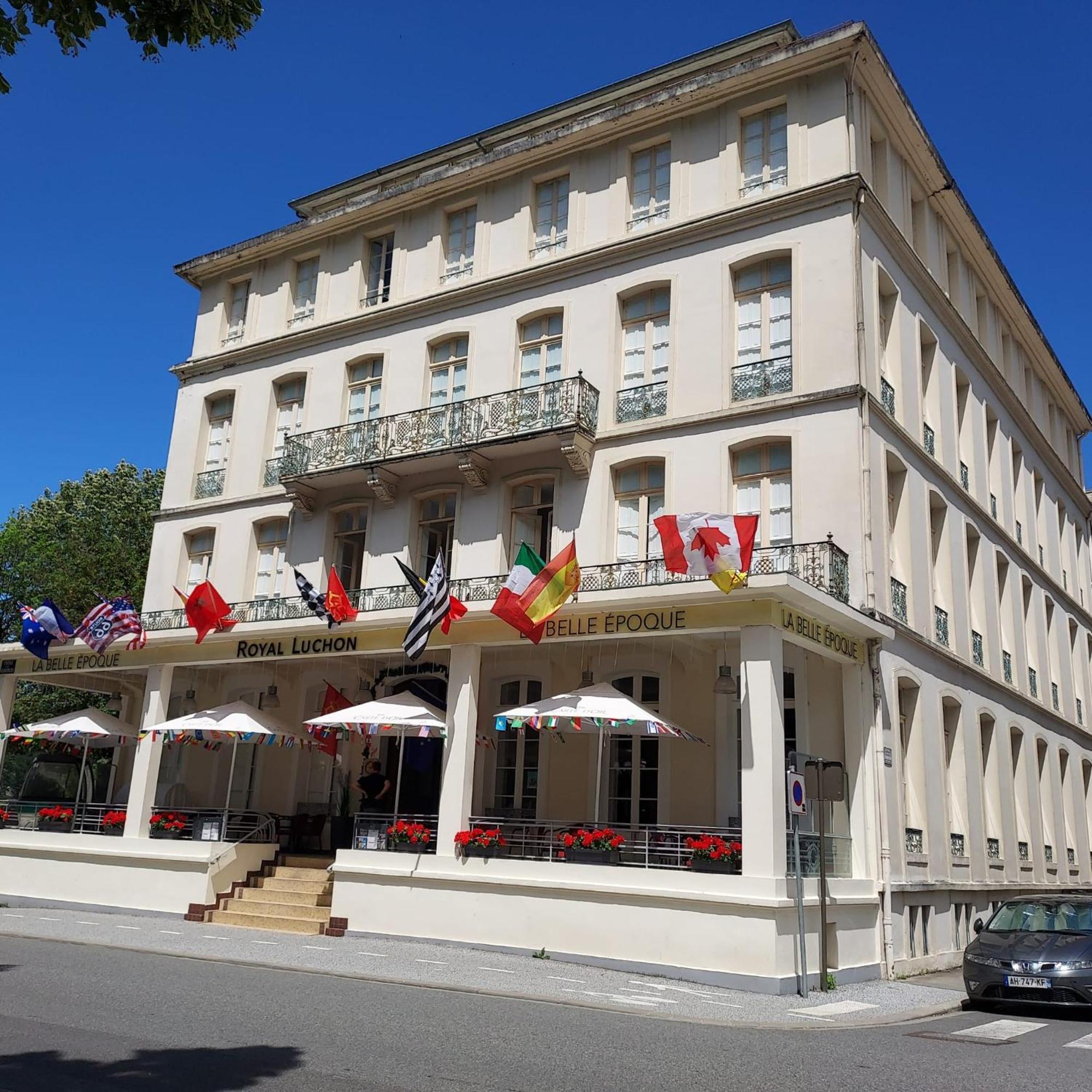 Апарт отель Royal Luchon Bagneres-de-Luchon Экстерьер фото